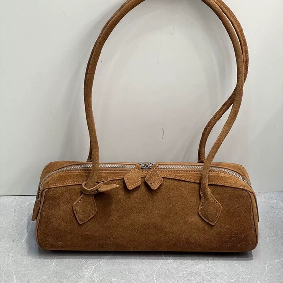 Genuine Suede Bag — Style and Luxury in Every Move - Picture 13 of 13